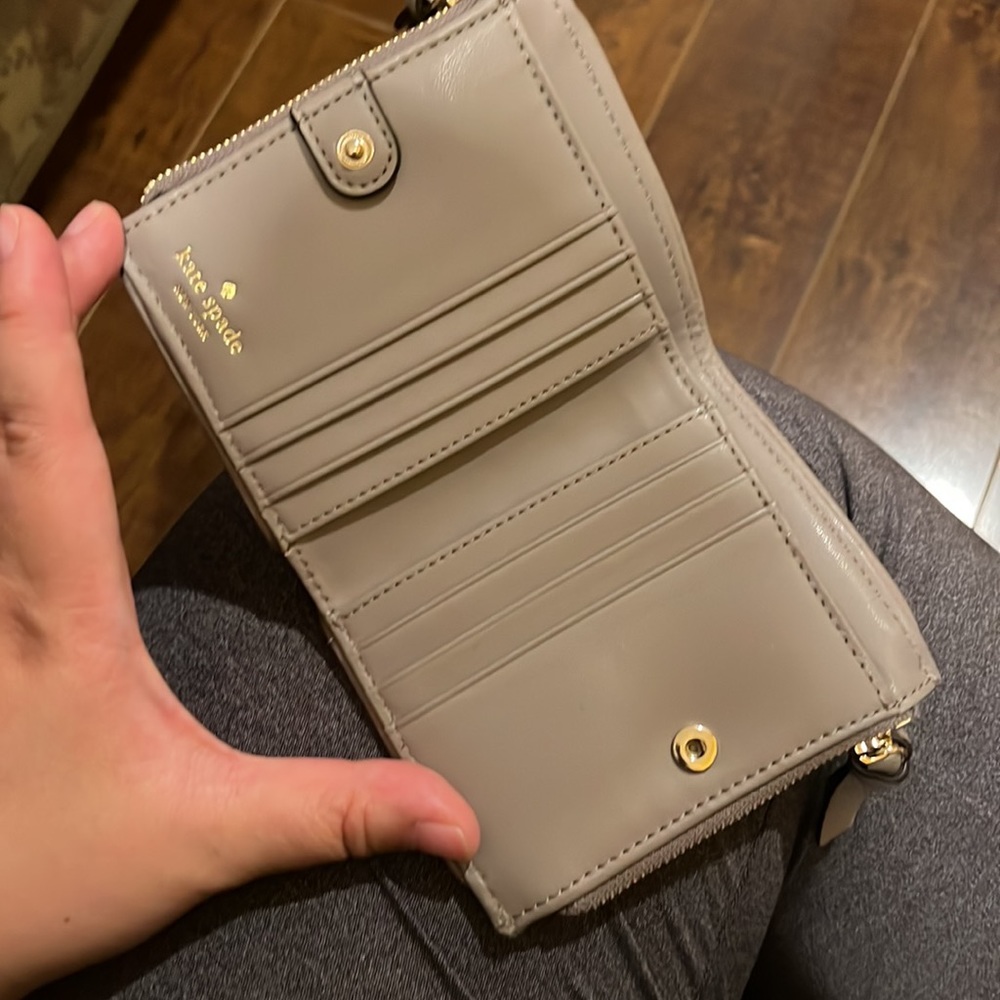 Kate spade wallet - Picture 2 of 4